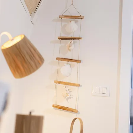 100 Passi Dal Castello تراني