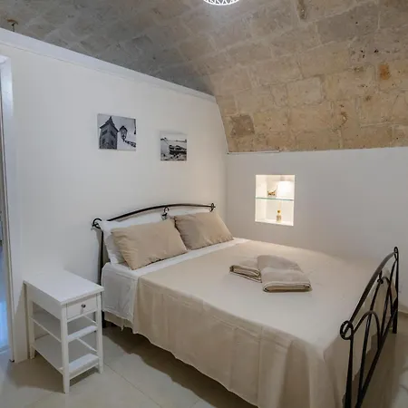 100 Passi Dal Castello *